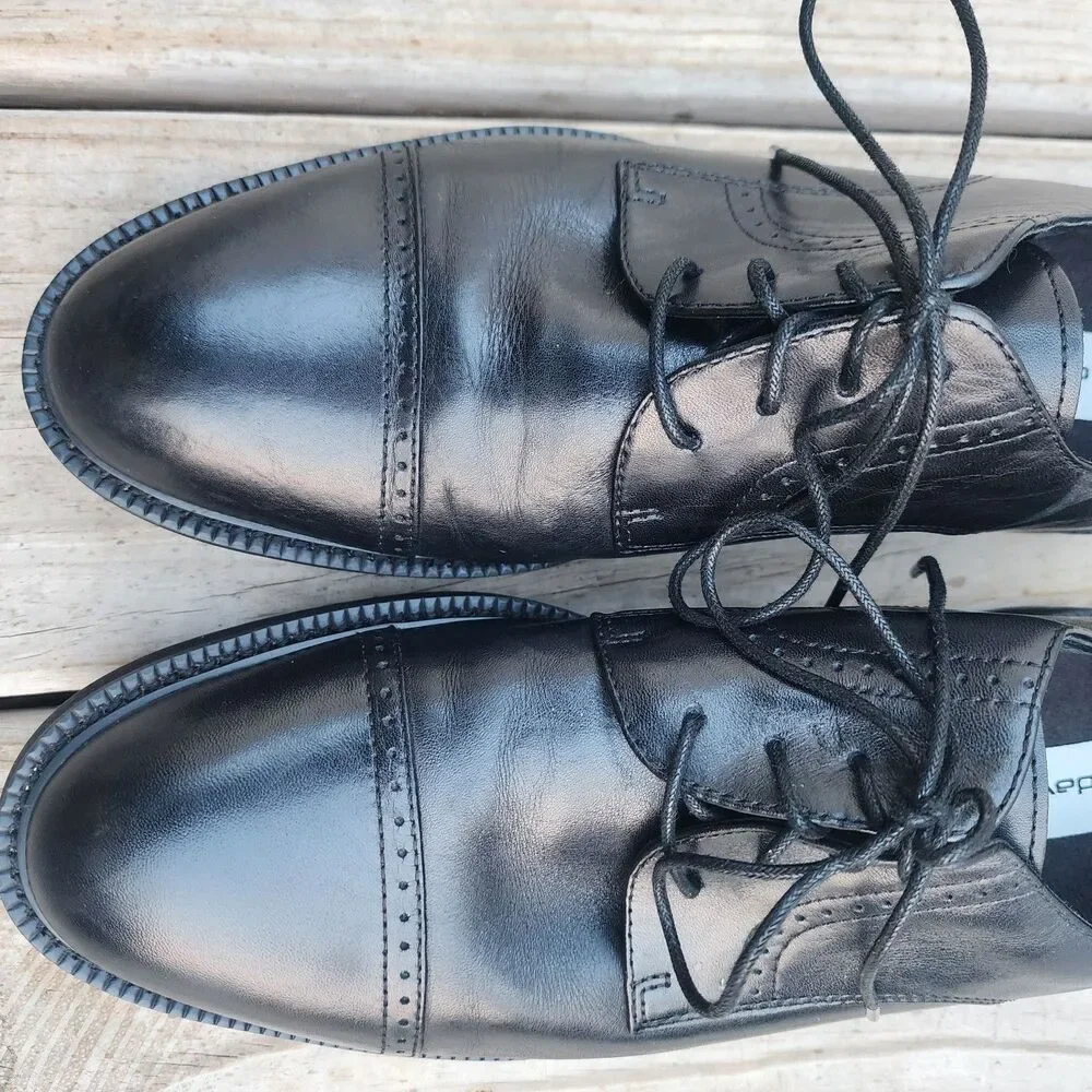 David Taylor Men’s Size 8.5 Oxford Black Leather Brogue Round Cap Toe Lace Shoes